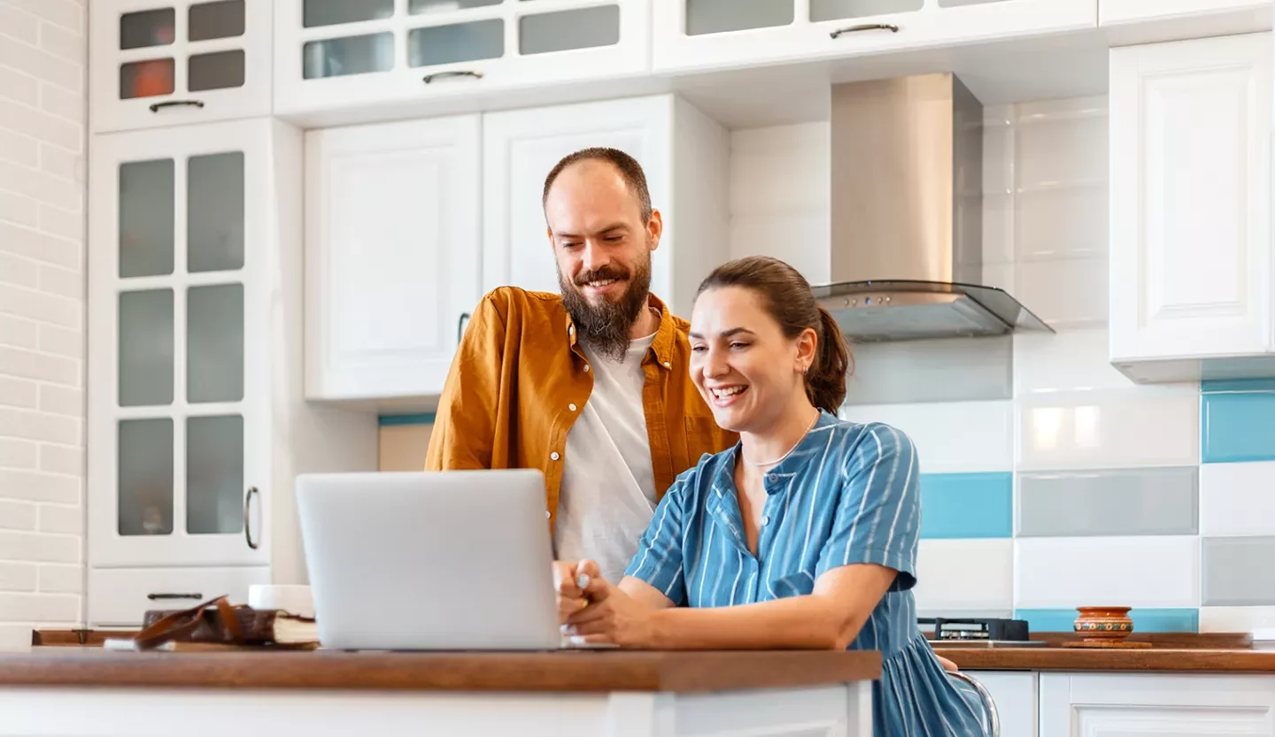 couple on laptop